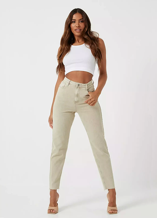 Missguided Riot High-Rise Mom Jeans Beige