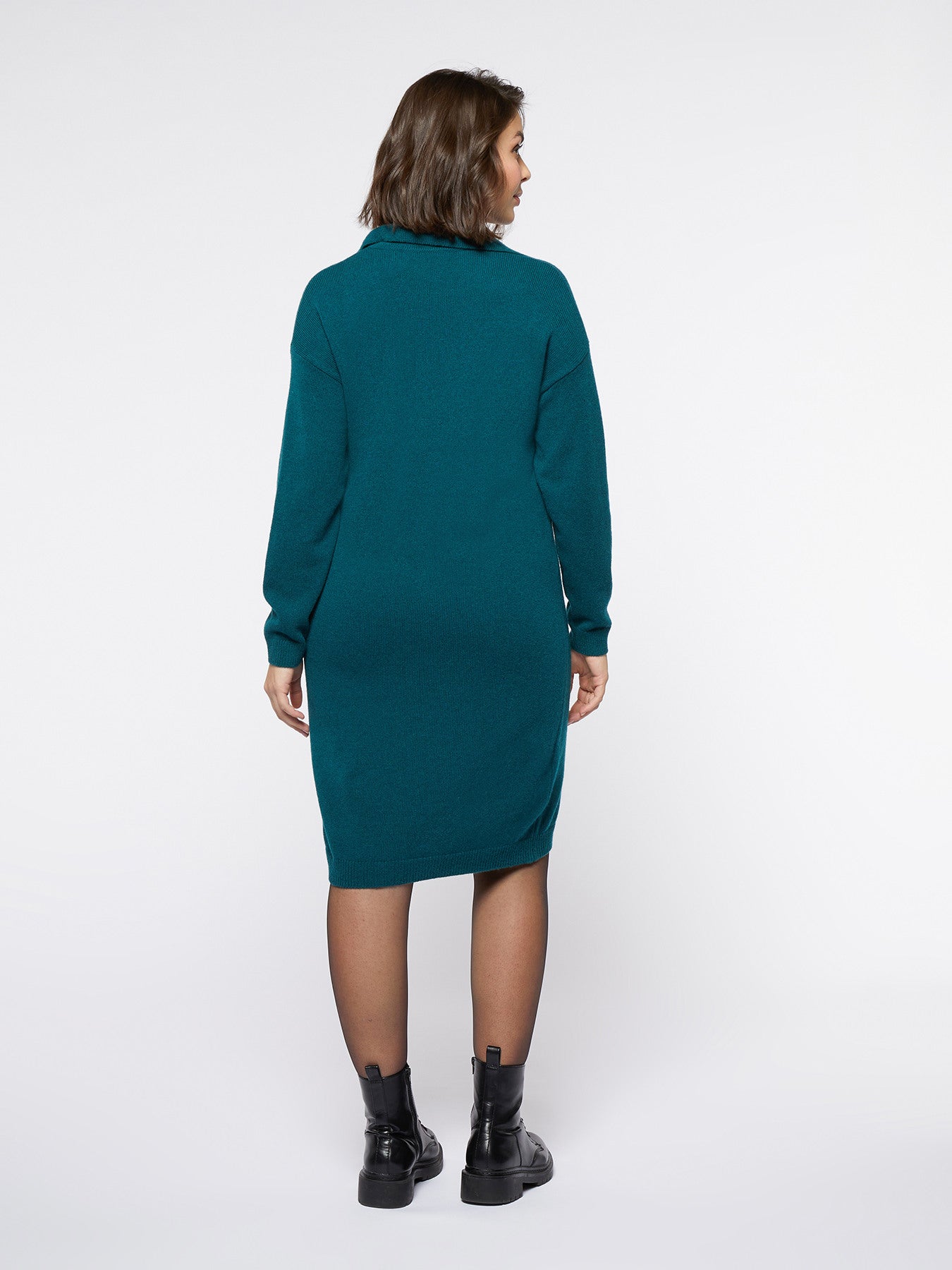 Green Knitted Dress With Collar