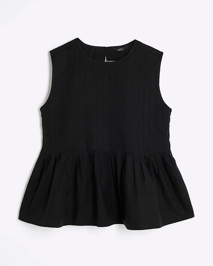 Black Sleeveless Pleated Top