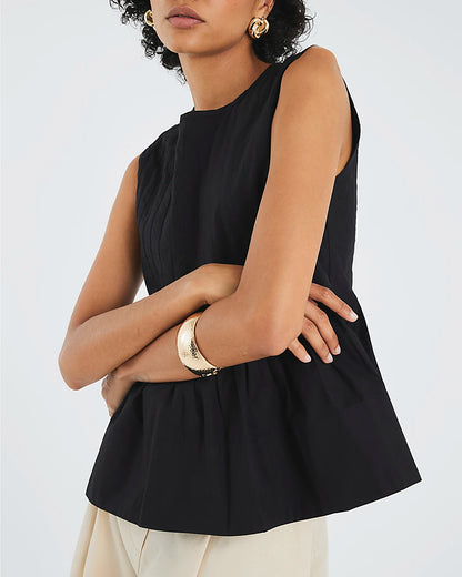 Black Sleeveless Pleated Top