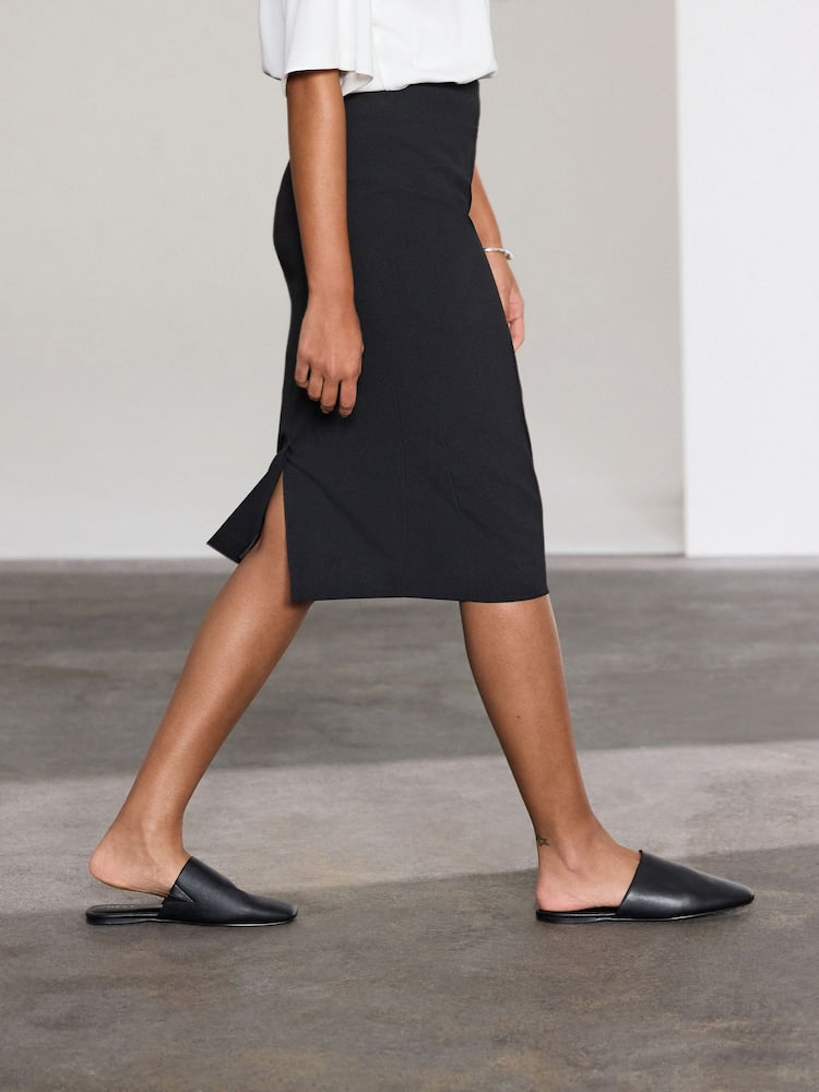 Black Tailored Pencil Skirt