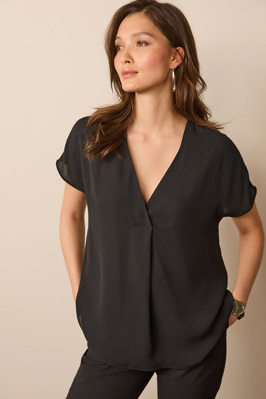 Black Short Sleeve Overhead Top