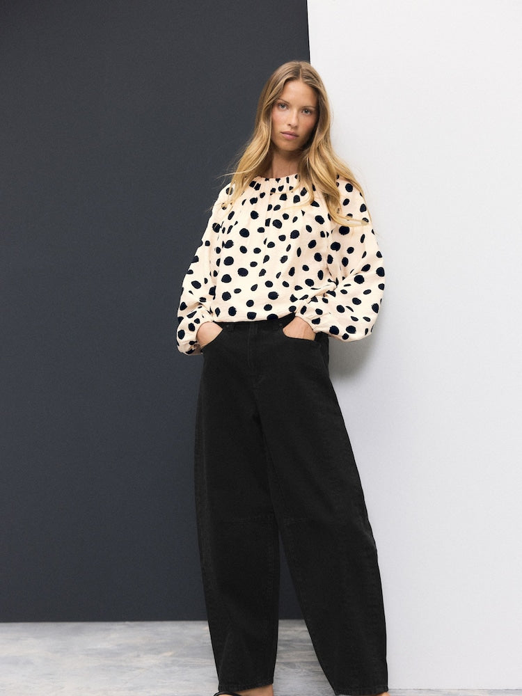 Black Horseshoe Barrel/Balloon Leg Jeans