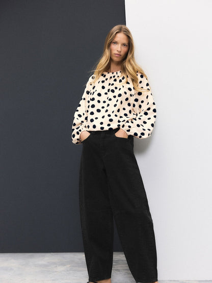 Black Horseshoe Barrel/Balloon Leg Jeans