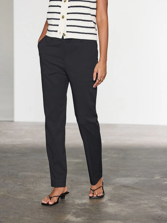Basic Slim Tailored Trouser