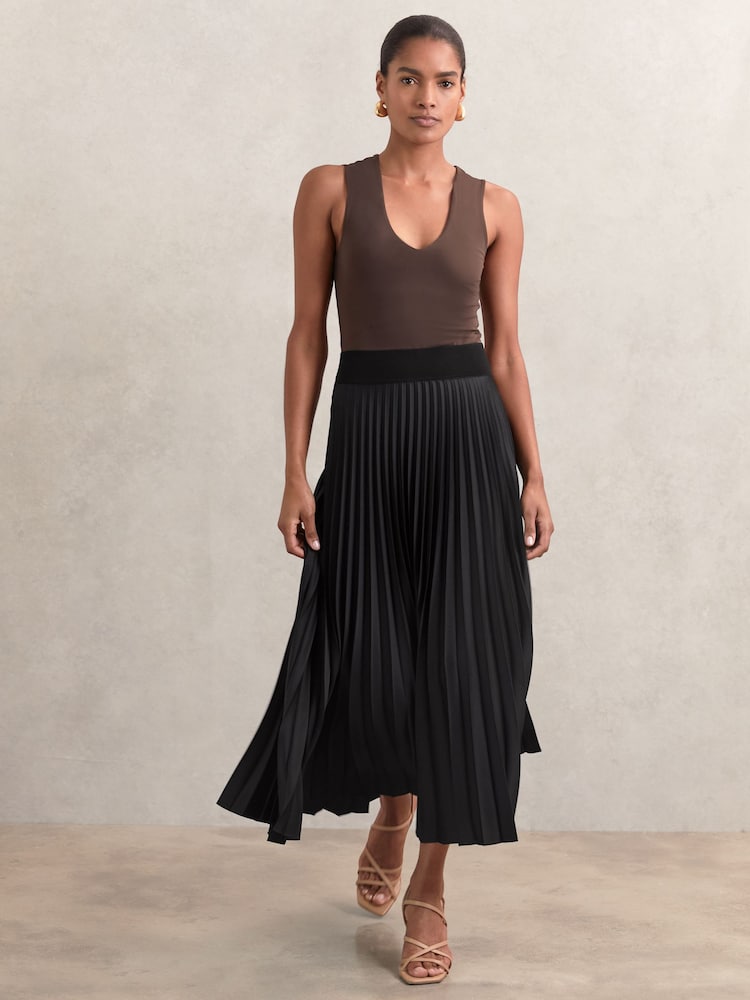 Reiss Black Seren Pleated Midi Skirt