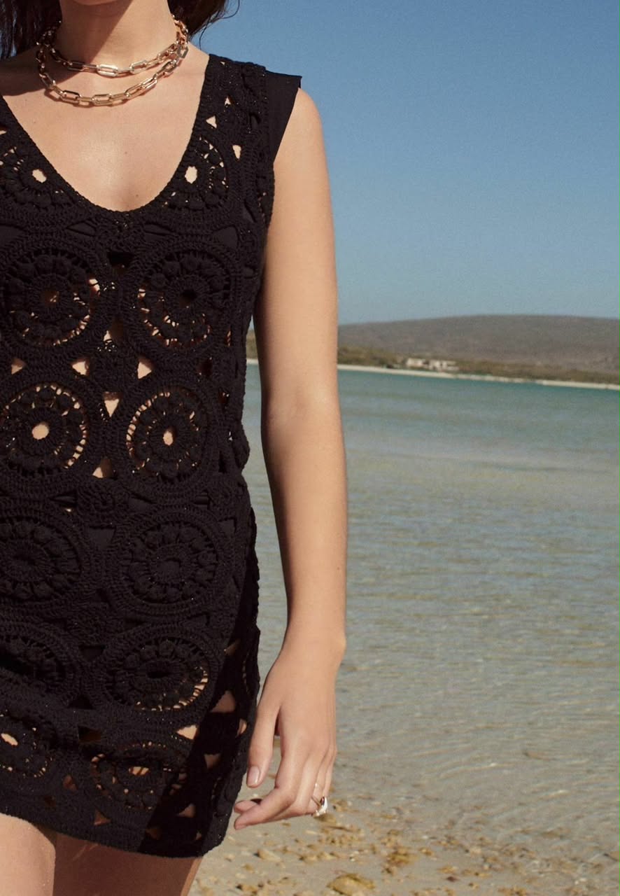 Guipure Lace Shift Dress Black