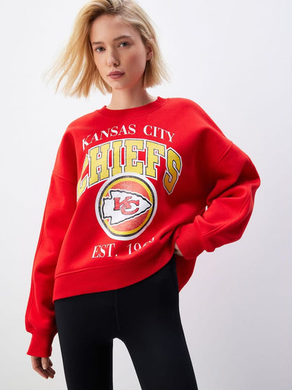 Red NFL American License Kansas City Chiefs Heavy Weight Graphic Slogan