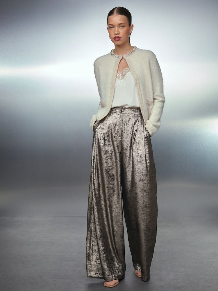 Ecru Embellished Collar Brushed Crew Neck Cardigan