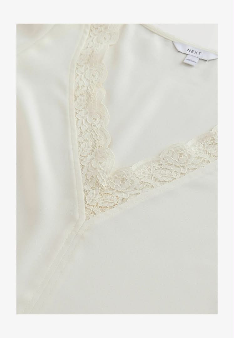 Lace Edge Short Sleeve Blouse Cream