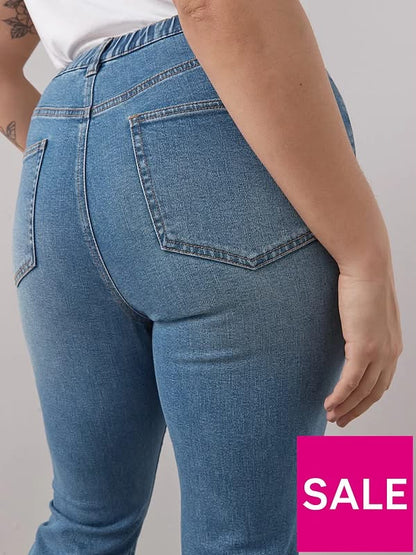 Curve embroidered Hem Stretch Kickflare Jean