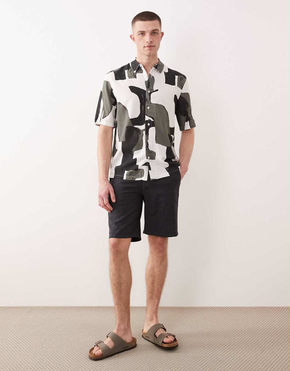 Linen Blend Short Sleeve Shirt in Grey