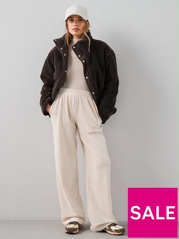 Reversible Quilted Jacket With Borg Collar - Brown