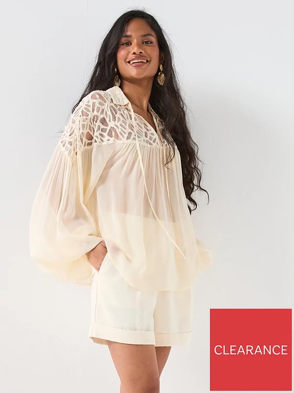 Cutwork Floaty Blouse cream