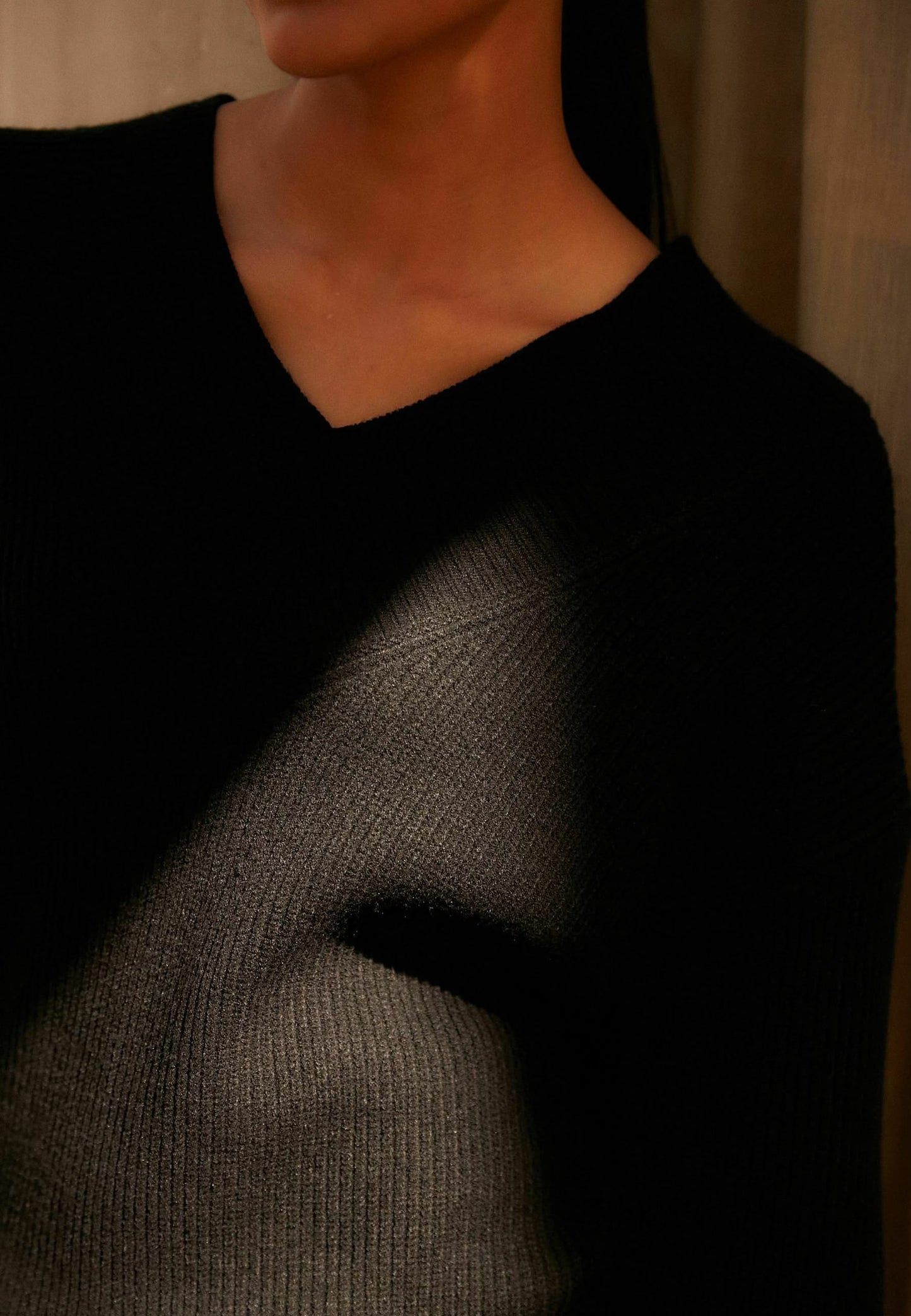 V-Neck Petite Jumper Black