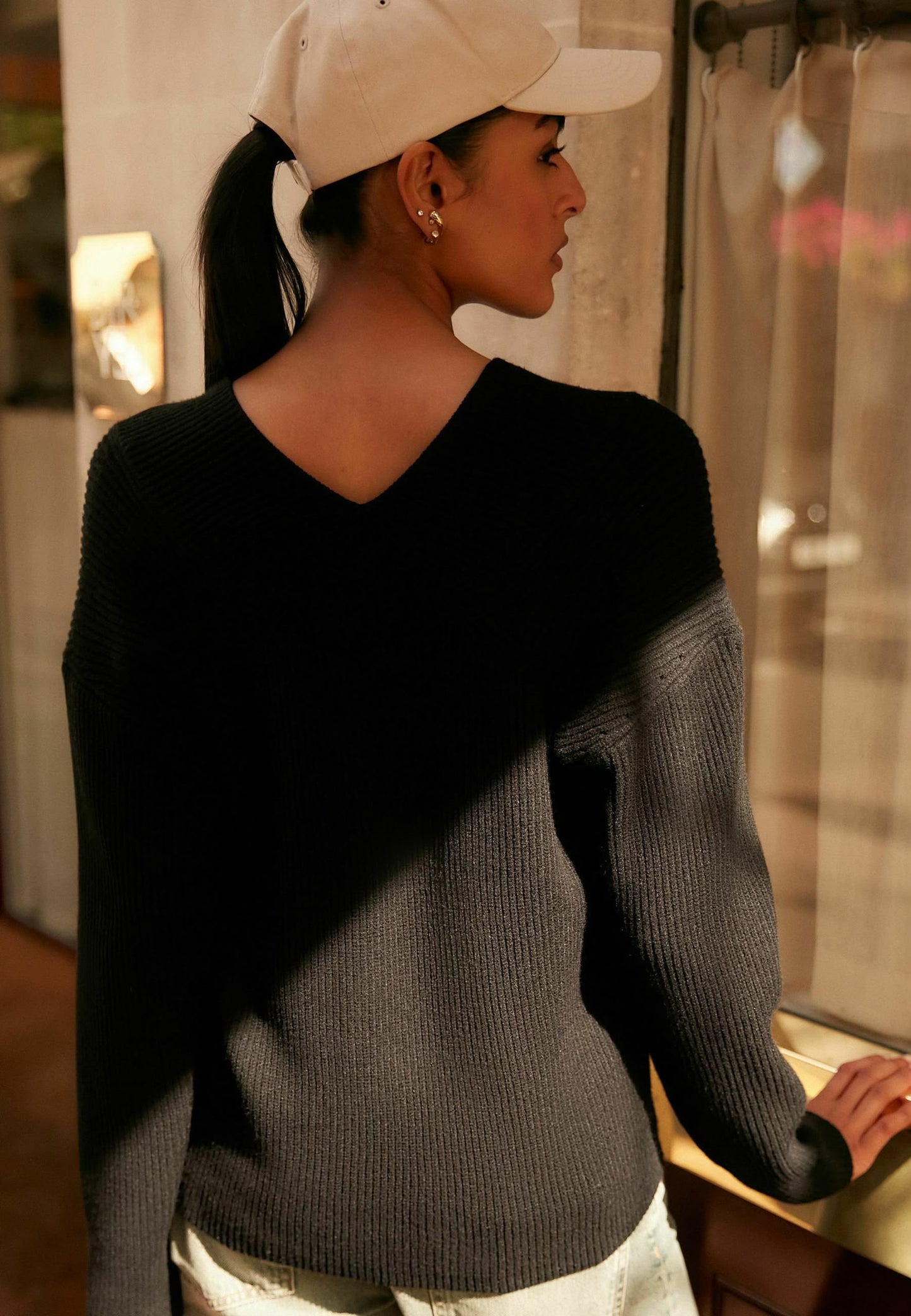 V-Neck Petite Jumper Black