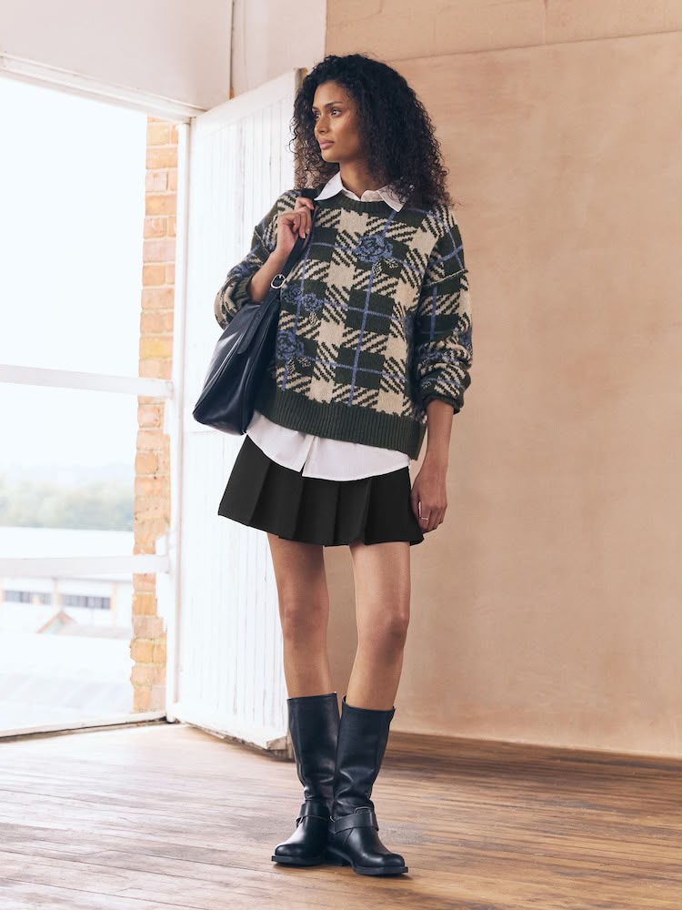 Black Mini Jersey Pleated Skirt