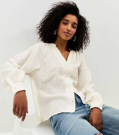 Cream Flowy Raglan Sleeve Blouse