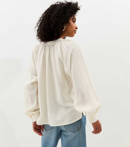 Cream Flowy Raglan Sleeve Blouse