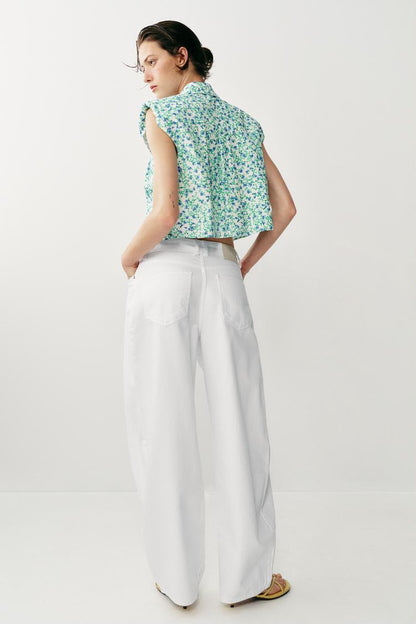 Mid Rise Barrel Wide Leg Jeans