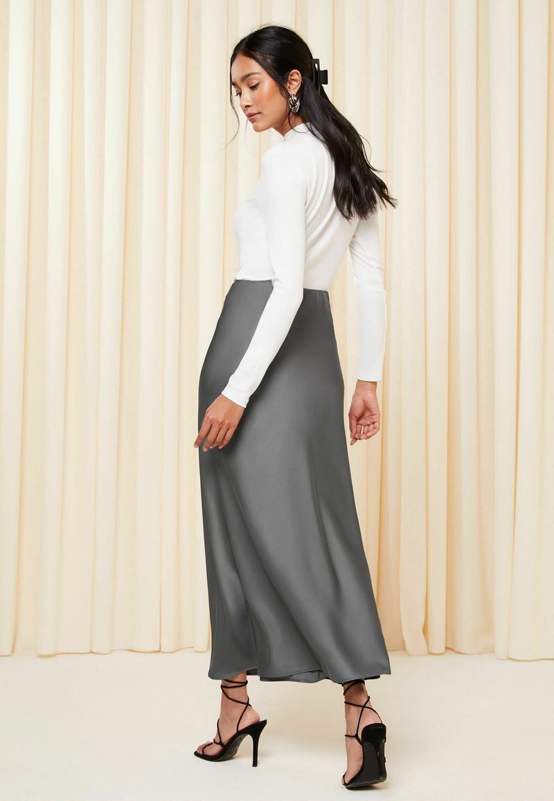 Bias Cut Regular Fit Maxi Skirt- Gray