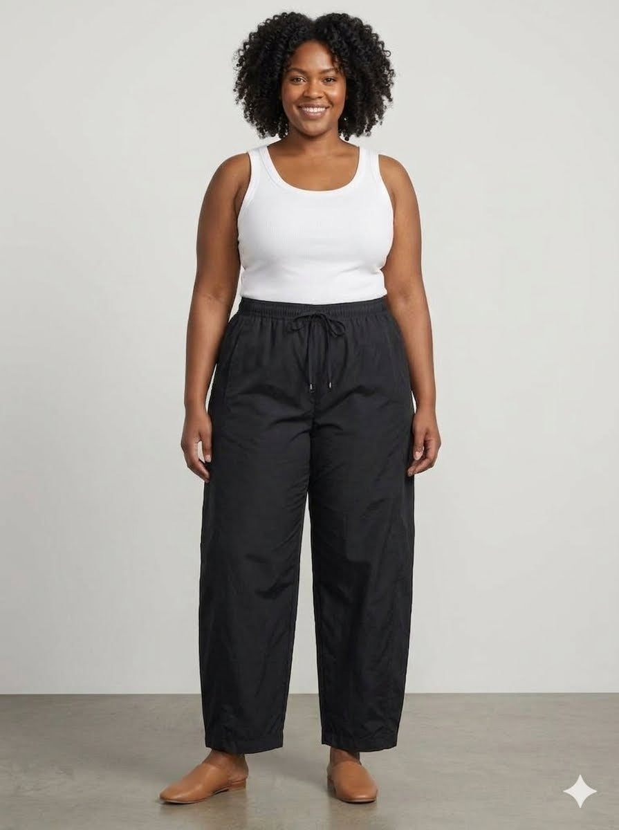 Women’s Black Relaxed Fit Drawstring Trousers