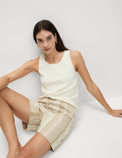 Relaxed Fit Wide Leg Striped Shorts