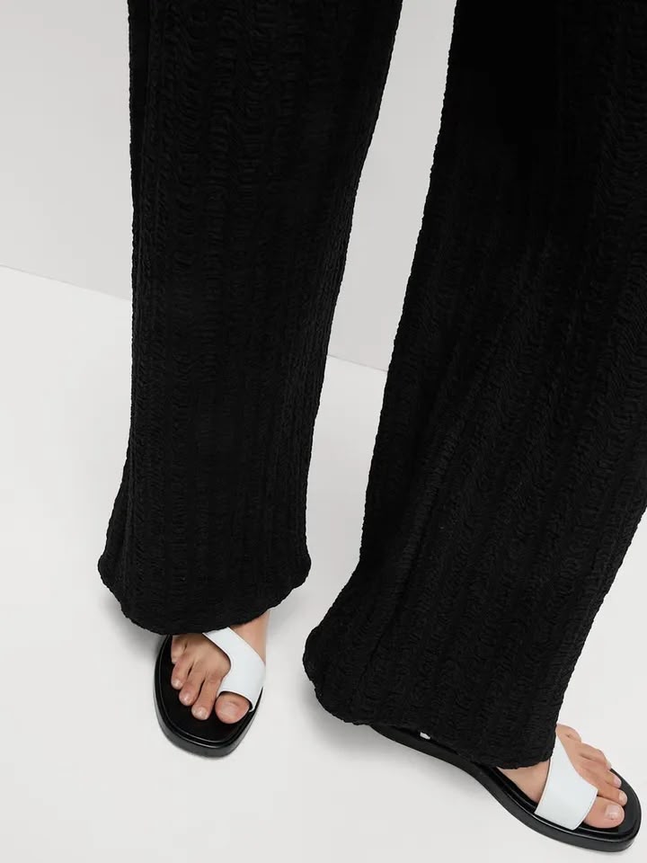 Textured Elasticated Waist Wide Leg Trouser