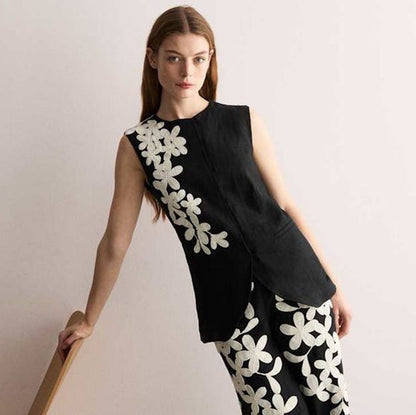 Linen Vex Floral Embroider