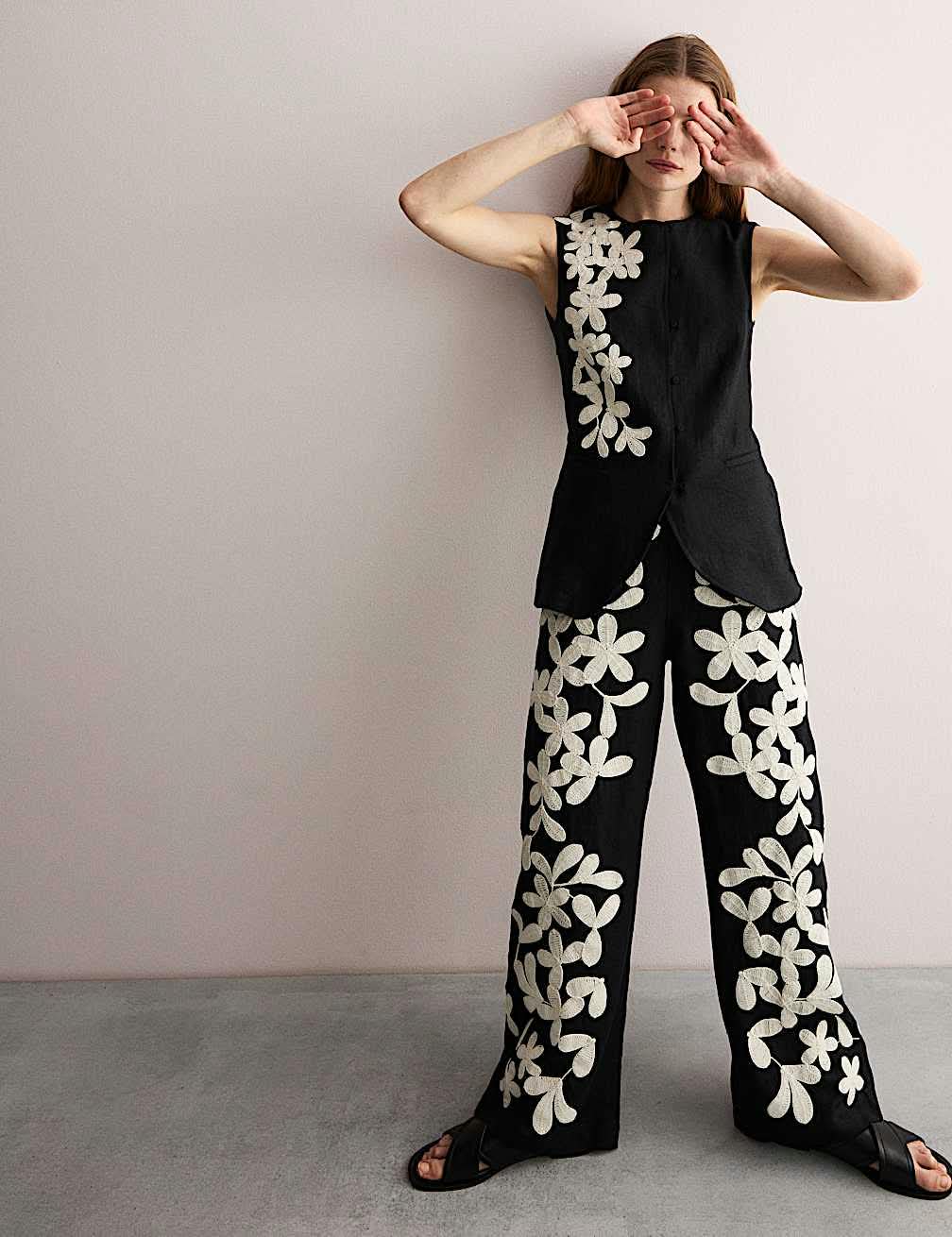 Linen Vex Floral Embroider