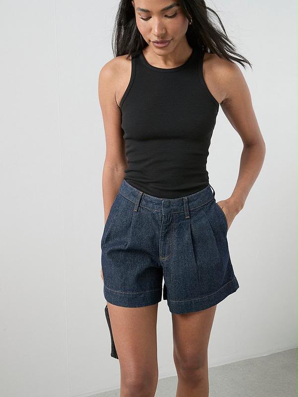 Dark Wash Pleated Top Denim Shorts