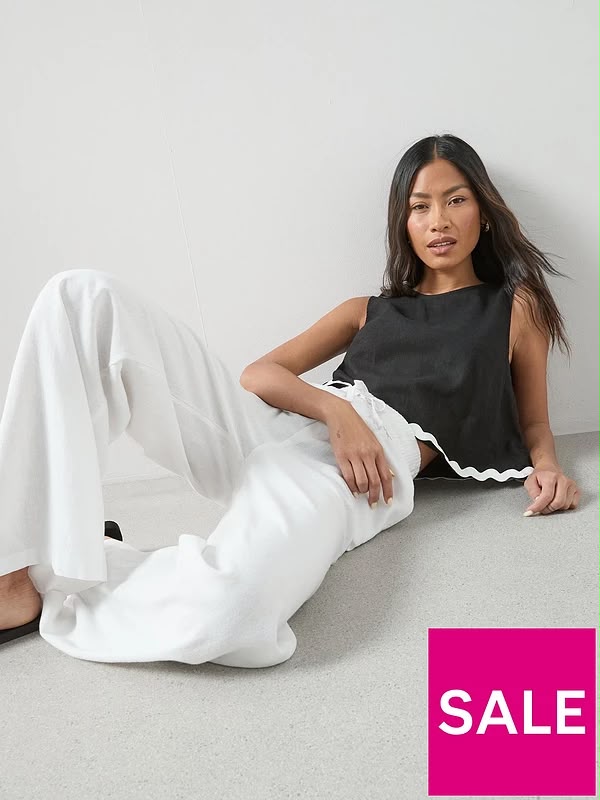 Linen Blend Wide Leg Trouser