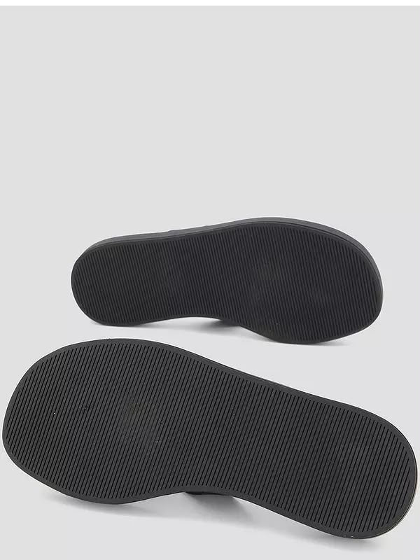 Leather Thong Flat Sandal Black