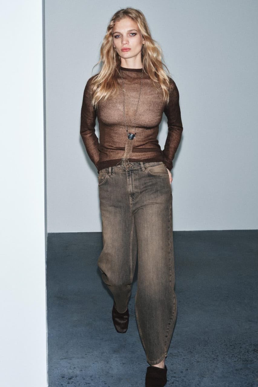 Zara Mid Waist Barrel Jeans