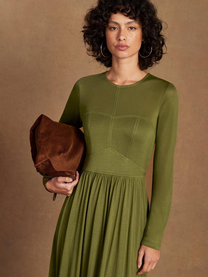 Seamed Bodice Maxi Dress