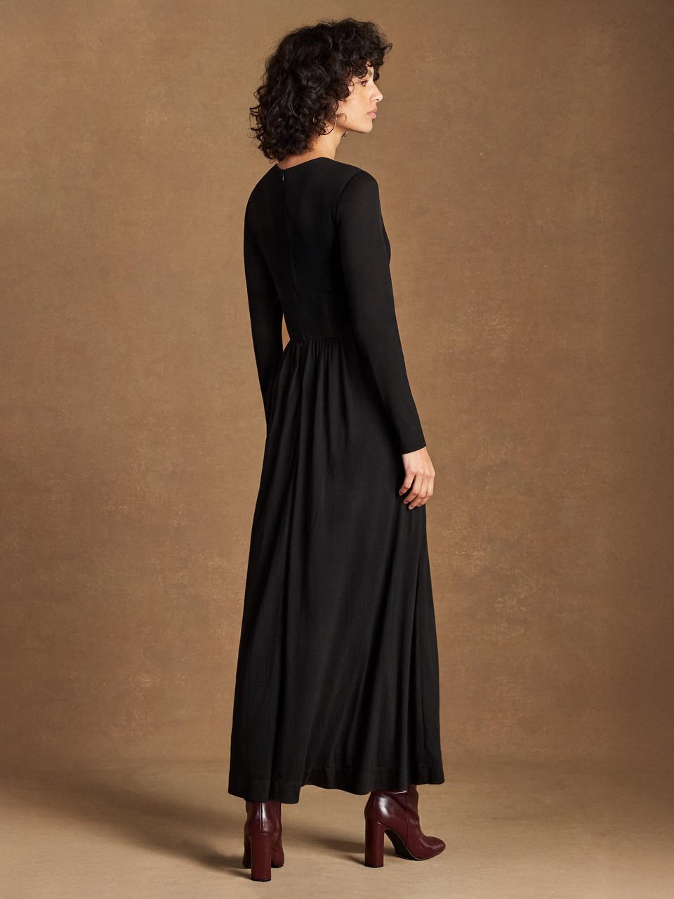 Petite Seamed Bodice Maxi Dress