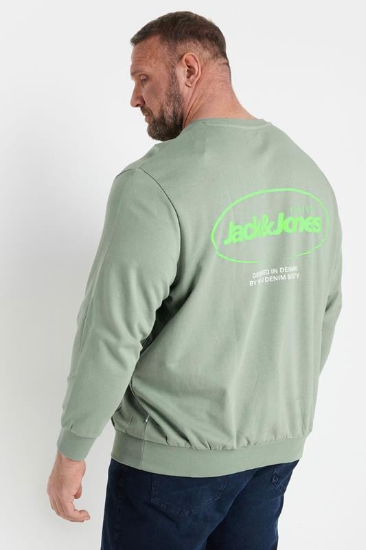 Light Green Graphic Print Sweatshirt