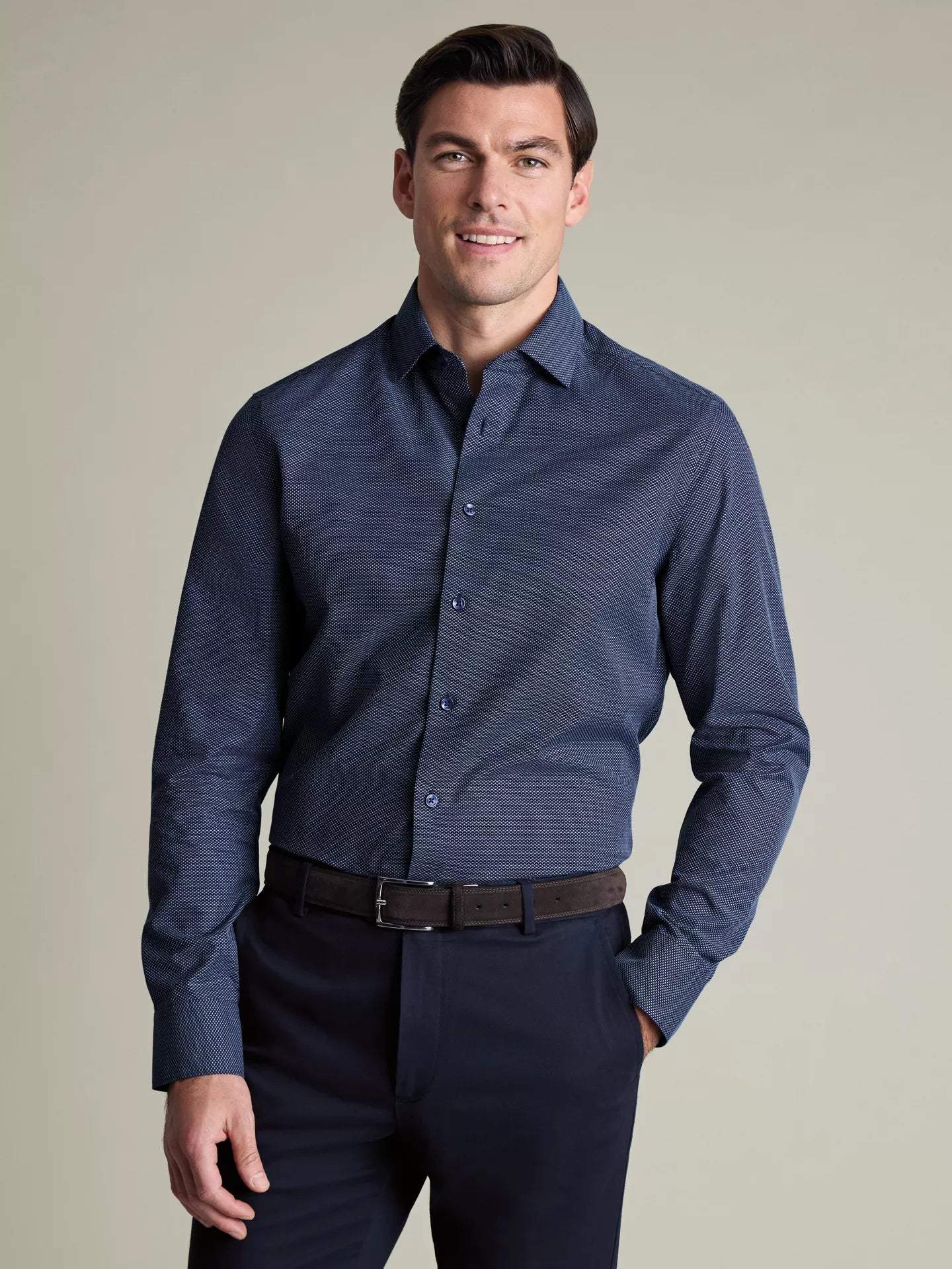 Cutaway Collar Non-Iron Dobby Cotton Texture Slim Fit Shirt, Navy
