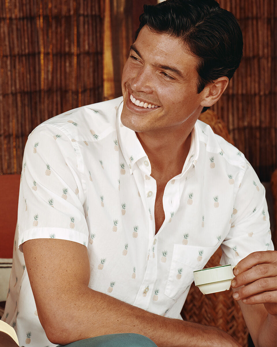 Short Sleeve Poplin Pineapple Print Classic Fit Shirt