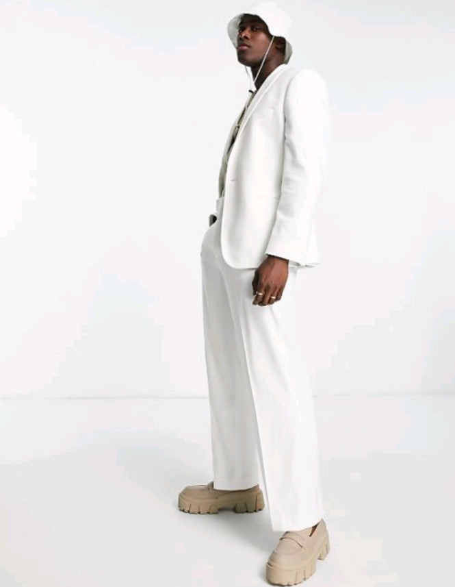 Slim Longline Suit Jacket In White