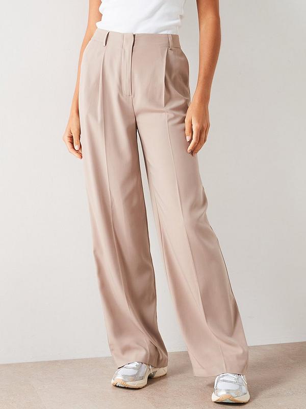 Relaxed Soft Wide Leg Trousers - Taupe