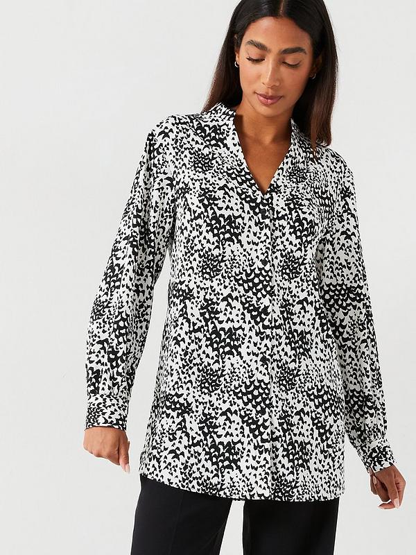 Everyday Longline Printed Shirt - Mono Print
