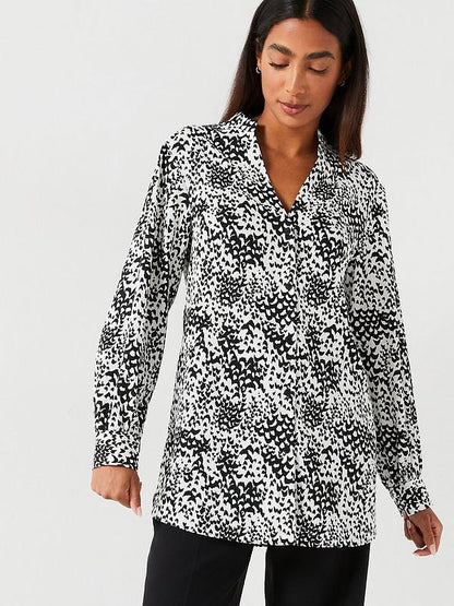 Everyday Longline Printed Shirt - Mono Print
