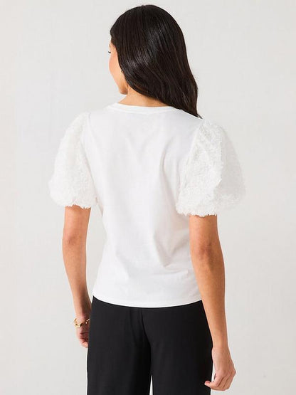 V by Very 3D Floral Puff Sleeve Top - White