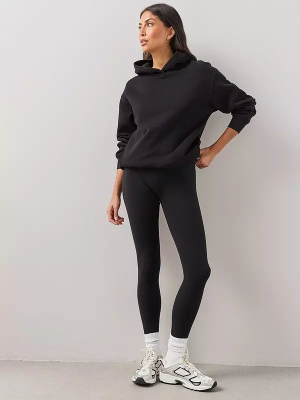 Relaxed Hoodie-Black
