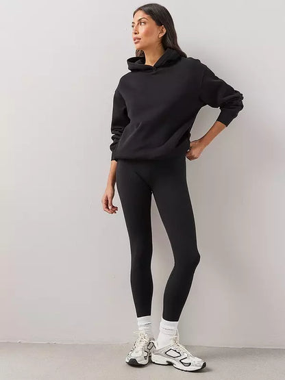 Relaxed Hoodie-Black