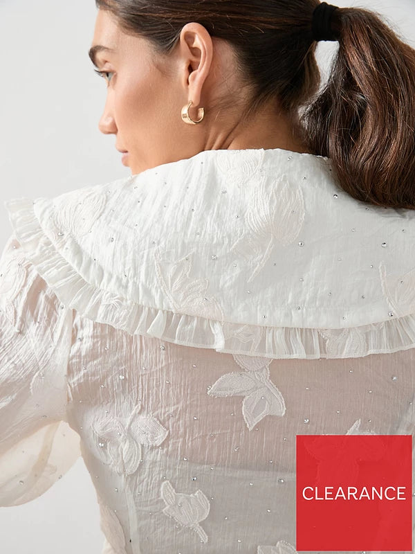 Embellished Peter Pan Collar Applique Tie