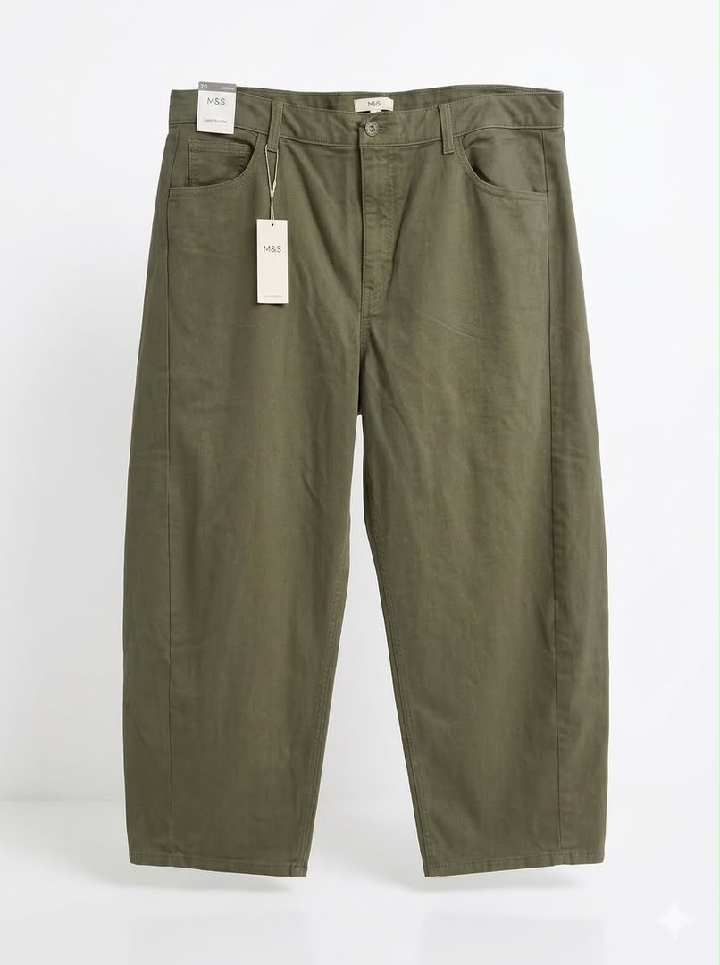 Barrel-Leg Horseshoe Short Jean - Olive Green