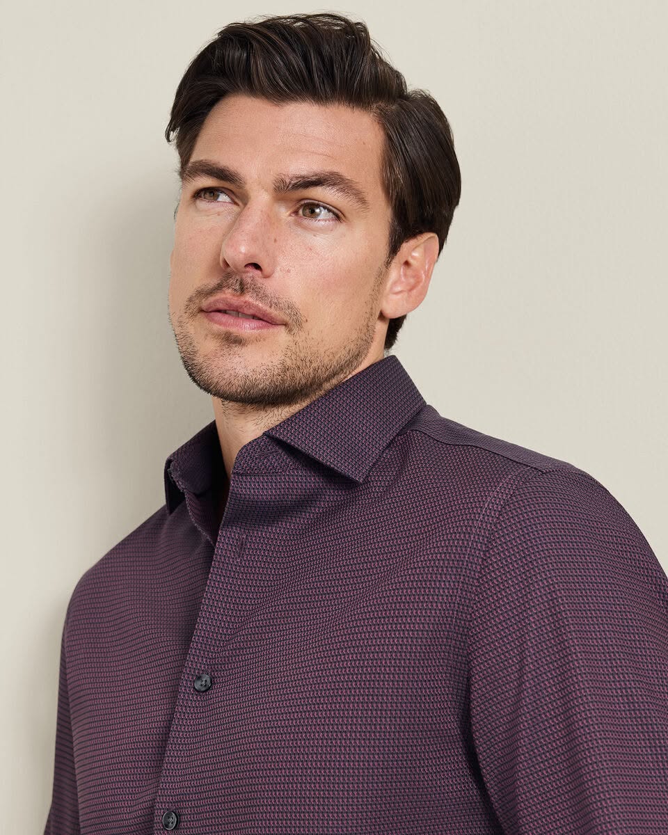 Semi Cutaway Collar Non-Iron Stretch Texture Classic Fit Shirt – Burgundy
