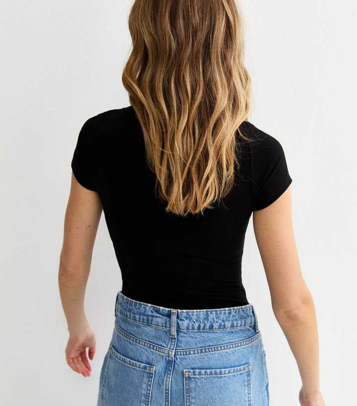 Black Crew Neck Short Sleeve Bodysuit